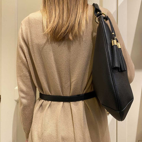 Lou bag, borsa in pelle martellata da donna con tracolla removibile, modello a spalla, colore marrone testa di moro, prodotta da Pianigiani
