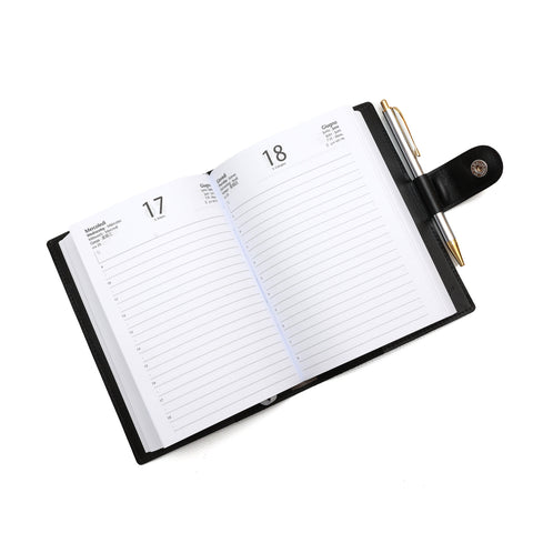 Agenda media in pelle nera