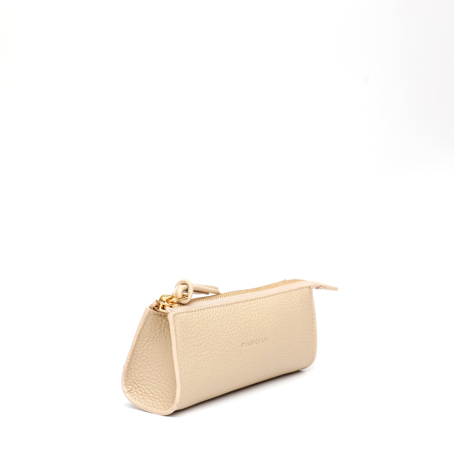 Beauty in pelle martellata beige, prodotta da Pianigiani Bags.