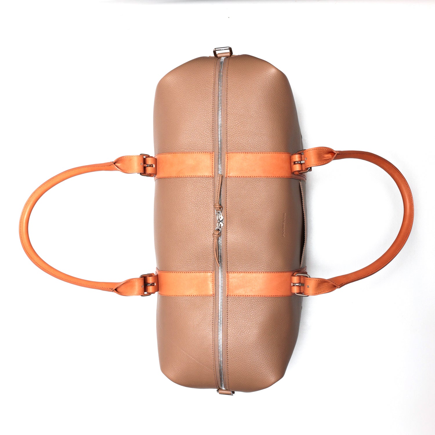 Borsa piccola da viaggio in pelle taupe e cuoio naturale, prodotta da Pianigiani bags