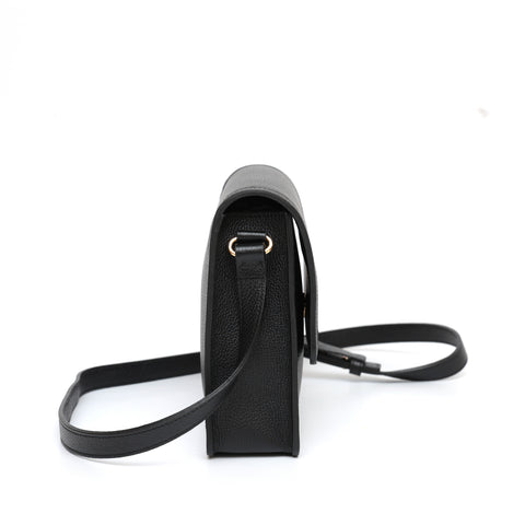 Cara bag grande, borsa da donna a tracolla in pelle martellata nera, prodotta da Pianigiani Bags.