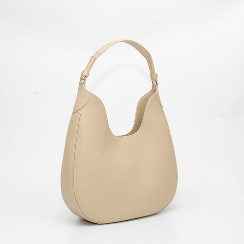 Cloe, borsa in pelle martellata beige, prodotta da Pianigiani.