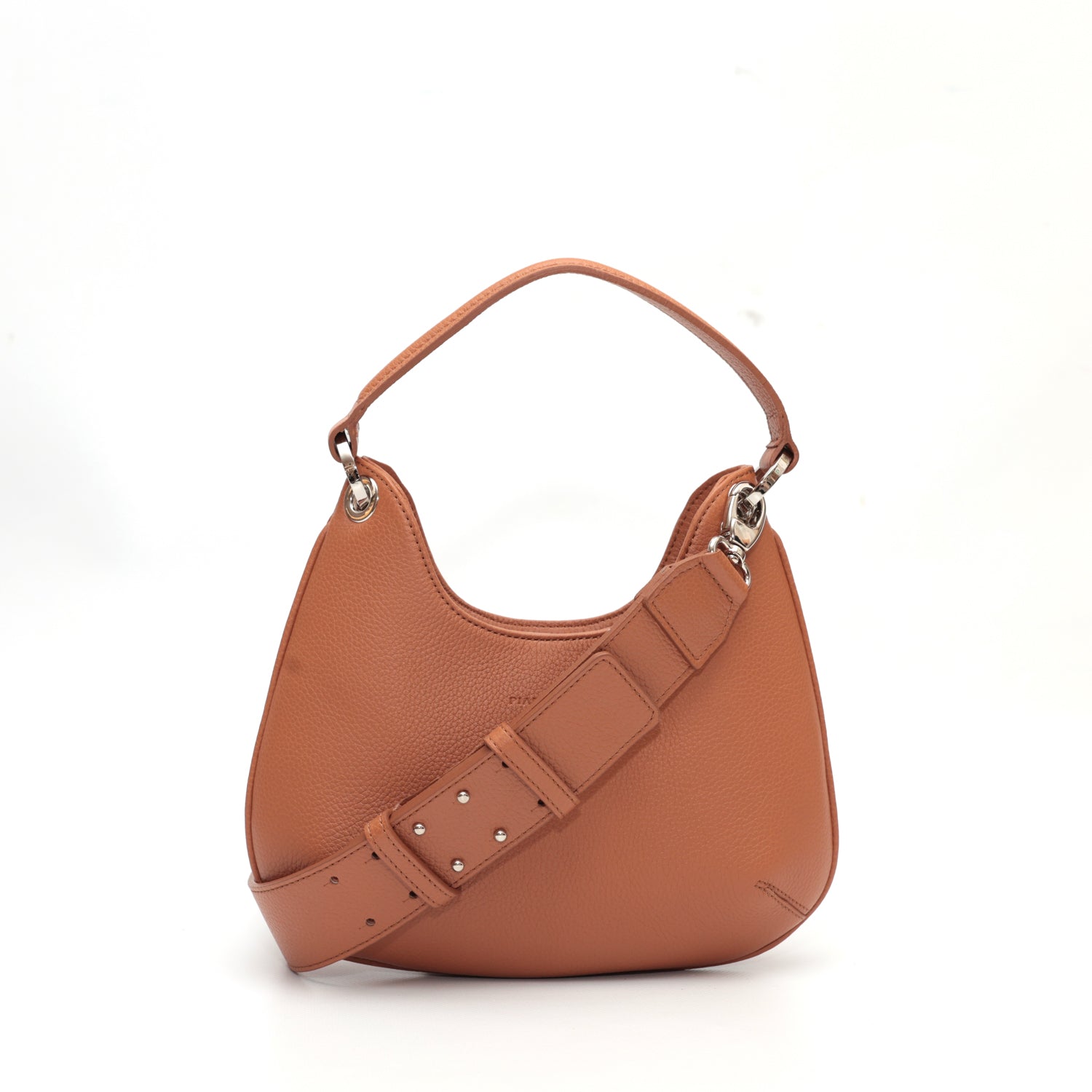 Mini Lou, borsa compatta da donna a tracolla, realizzata in pelle martellata caramello, con lavorazione artigianale firmata Pianigiani Bags