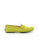 Mocassino da donna in pelle scamosciata lime, fatto a mano presso Pianigianibags