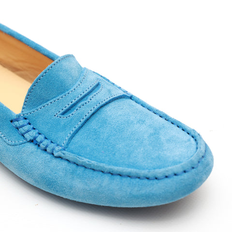 Mocassino da donna scamosciato denim, modello gommino. Prodotto in Italia.