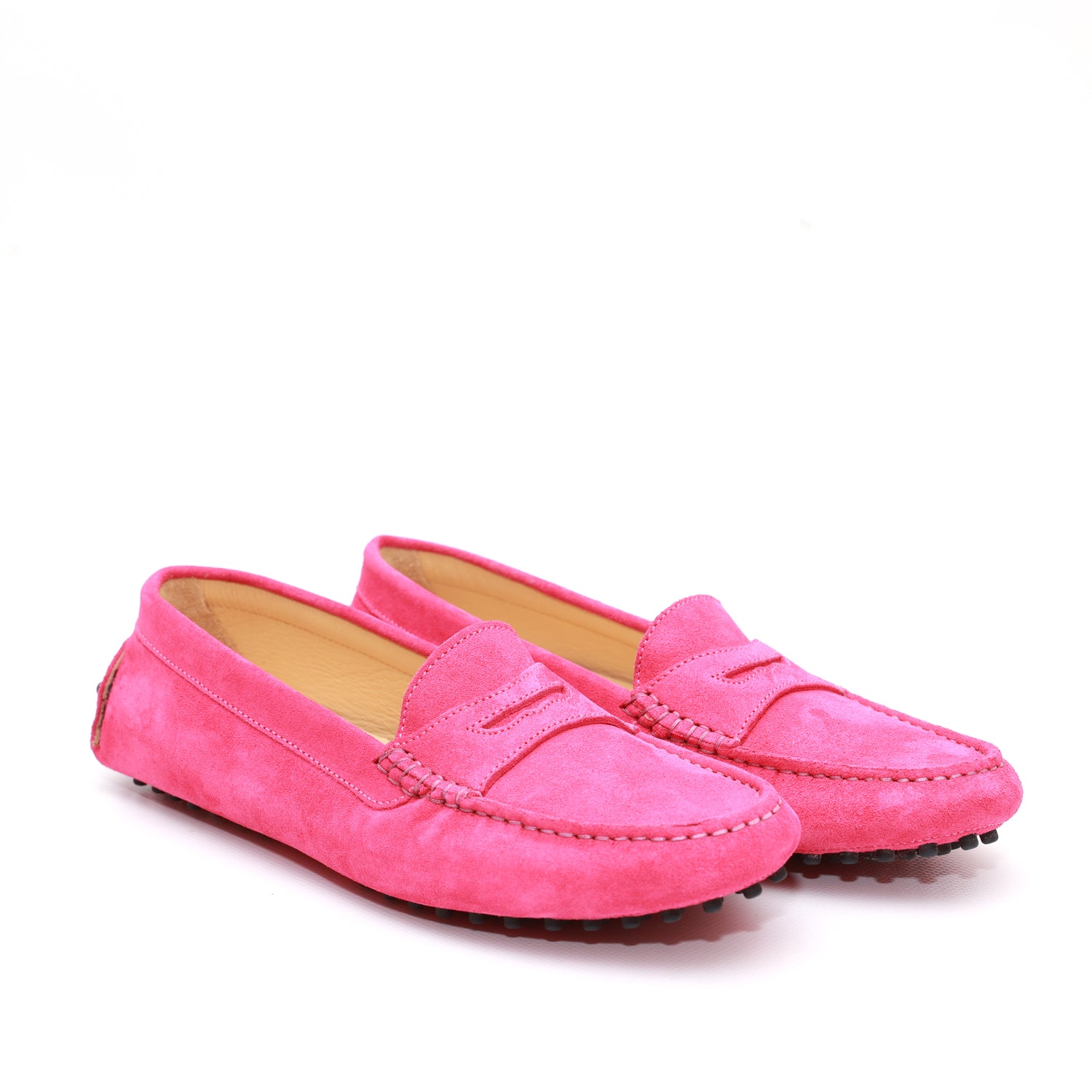 Mocassino da donna scamosciato rosa, modello gommino. Prodotto in Italia.