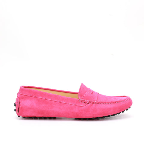 Mocassino da donna scamosciato rosa, modello gommino. Prodotto in Italia.