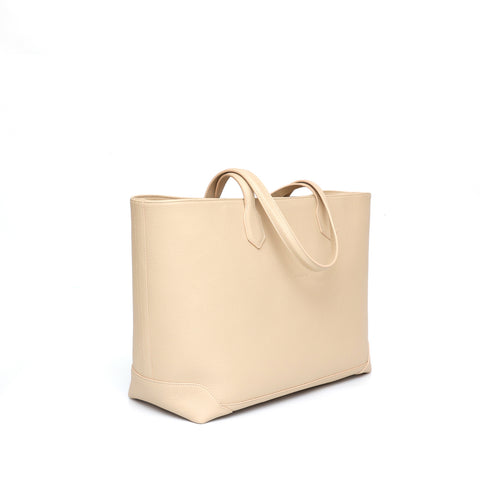 My bag, borsa da donna in pelle beige, da portare a mano o a spalla, realizzata artigianalmente da Pianigiani Bags.