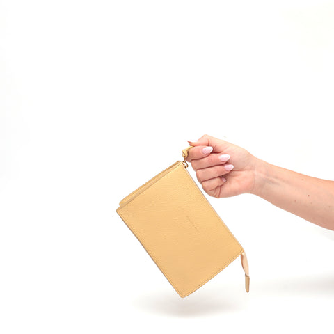 Pocket piccola in pelle burro