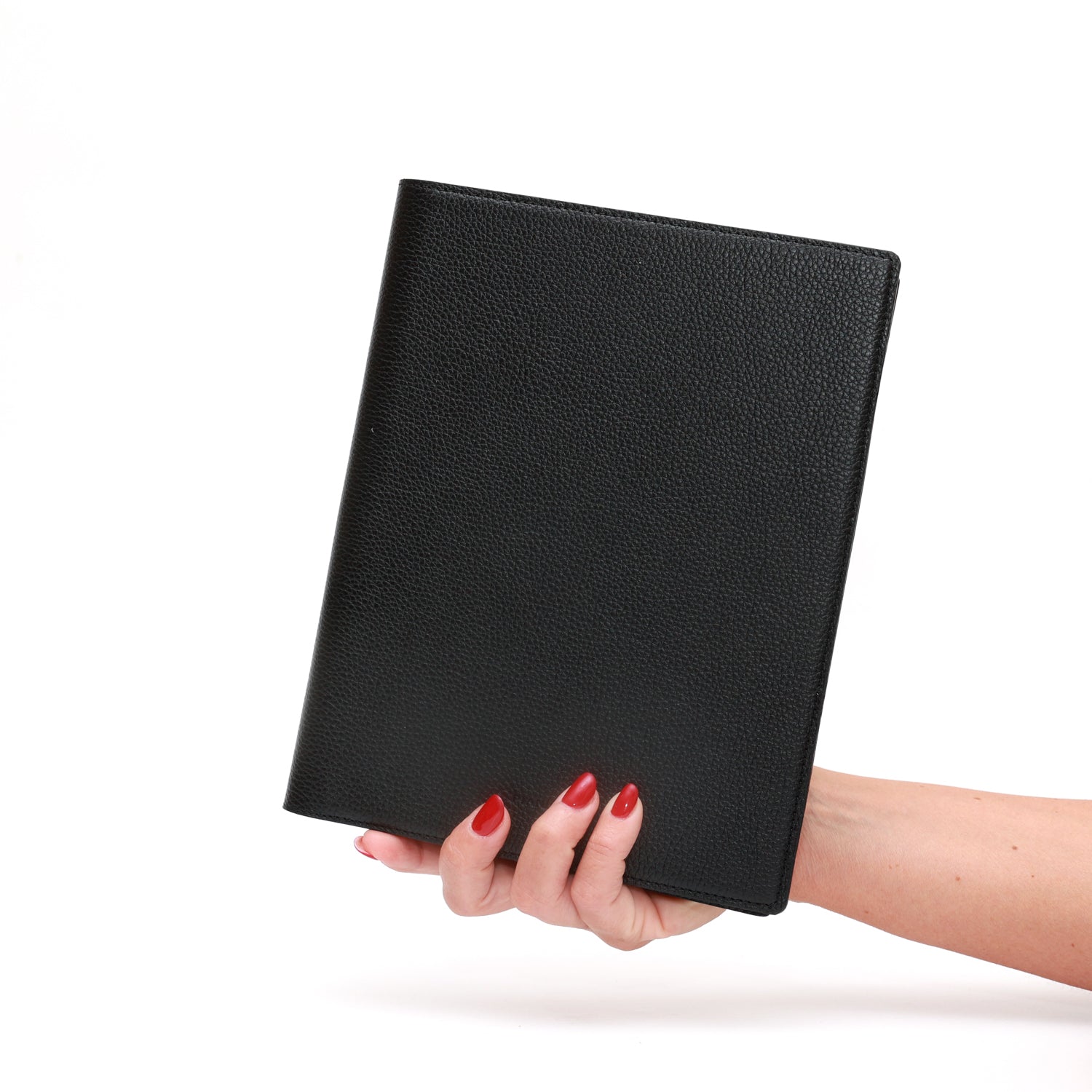 Portablocco formato A5 in pelle martellata nero. Prodotto a mano da Pianigiani bags