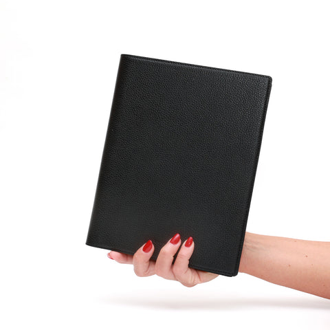 Portablocco formato A5 in pelle martellata nero. Prodotto a mano da Pianigiani bags