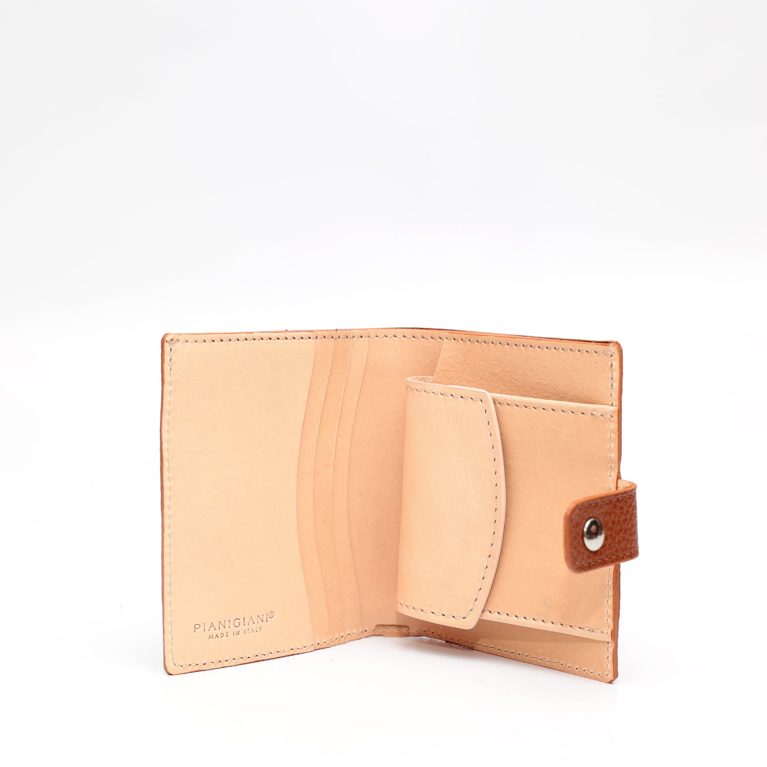 Portafoglio Cara in pelle martellata marrone prodotto da Pianigiani bags