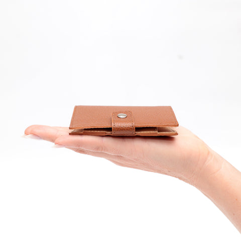 Portafoglio Cara in pelle martellata marrone prodotto da Pianigiani bags