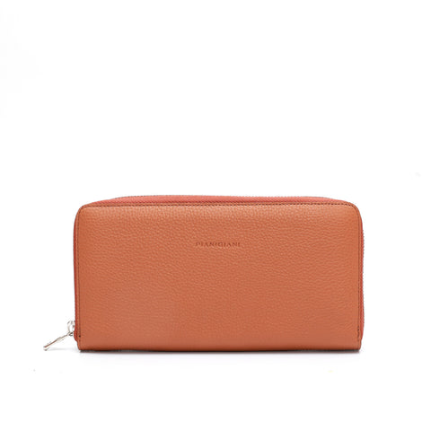 Portafoglio da donna in pelle martellata caramello, chiusura laterale con zip, interno in cuoio naturale, prodotto da Pianigiani.