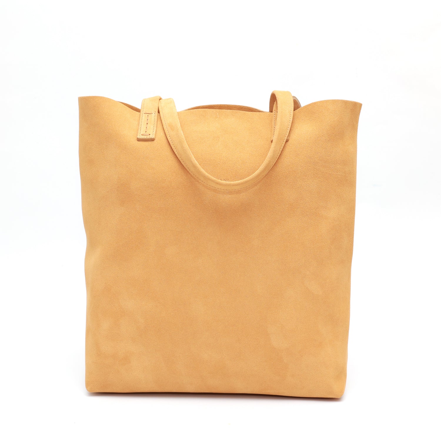 Borsa Soft bag 2.4 in pelle scamosciata beige, si indossa a mano ed ha una tasca interna con zip. Prodotta in Italia da Pianigiani.