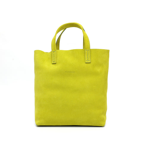 Soft 2.4 piccola, borsa da donna in pelle scamosciata lime, realizzata artigianalmente da Pianigiani Bags.
